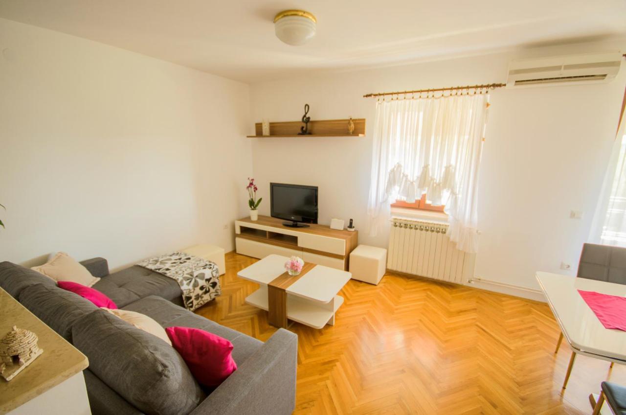 Apartment Ivis Vinkuran Εξωτερικό φωτογραφία