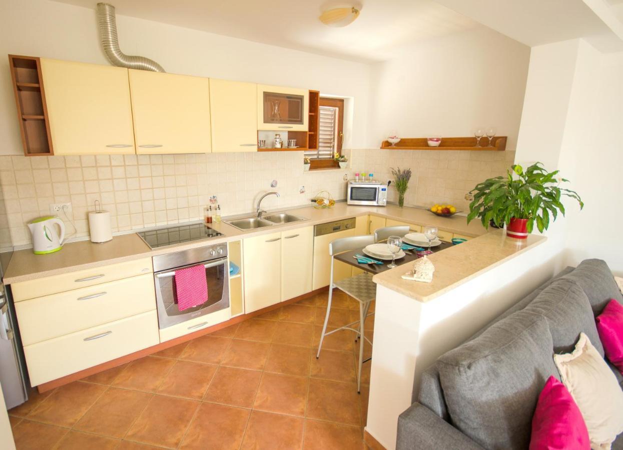 Apartment Ivis Vinkuran Εξωτερικό φωτογραφία